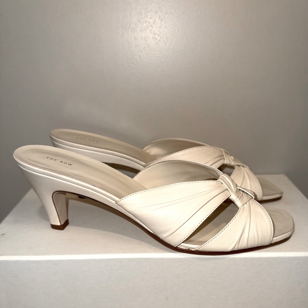 The Row Knotted Sandals, 39.5, Chocolate Blanc - Picture 9 of 12